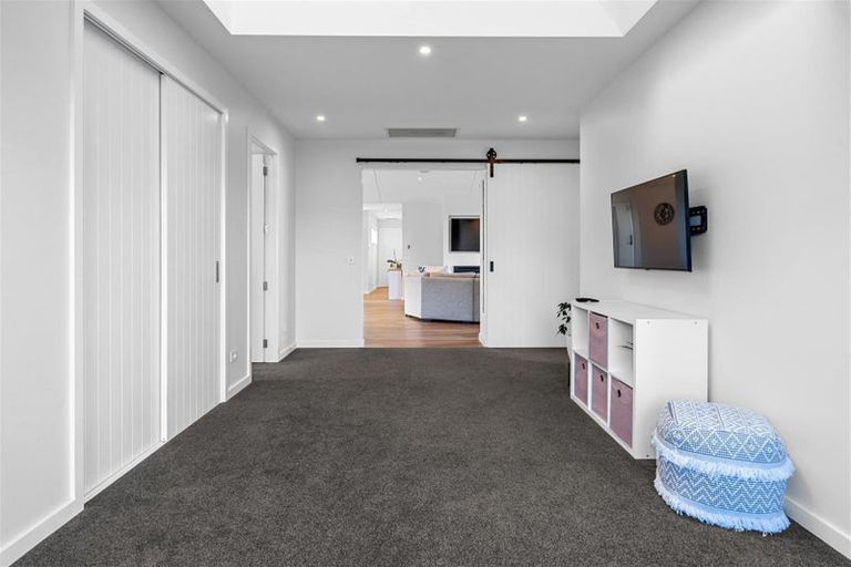 Photo of property in 43 Great West Road, Matipo Heights, Rotorua, 3015