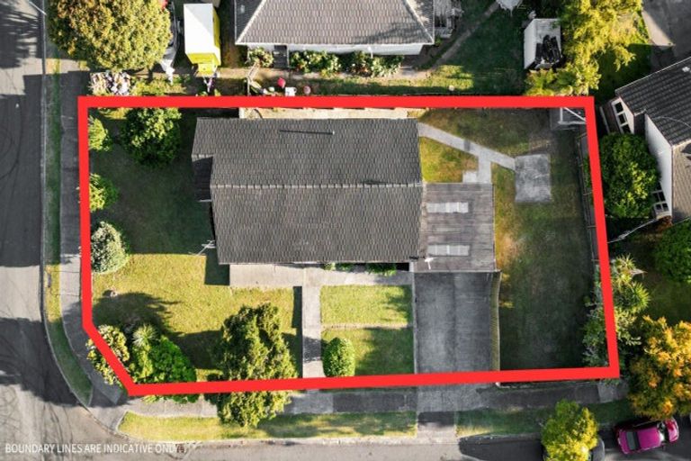 Photo of property in 32 Croall Crescent, St Andrews, Hamilton, 3200