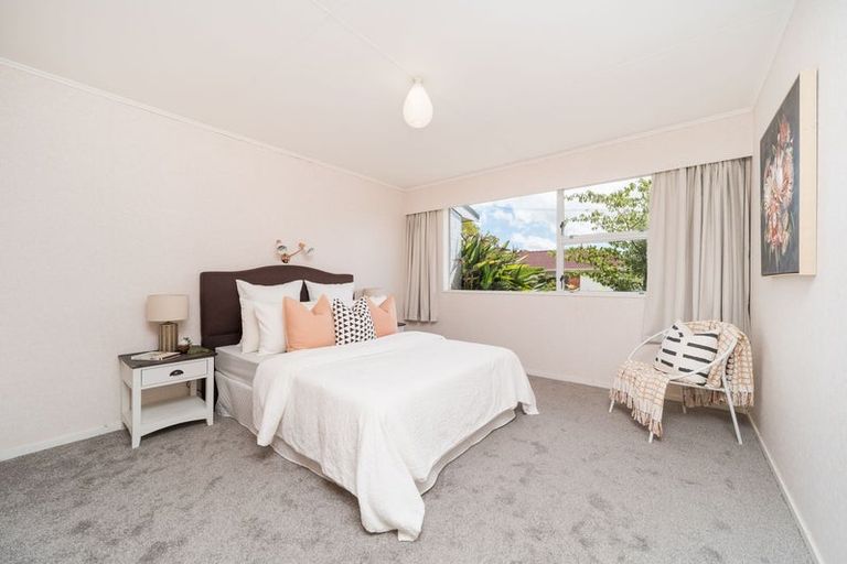 Photo of property in 28b Wood Street, Takaro, Palmerston North, 4410