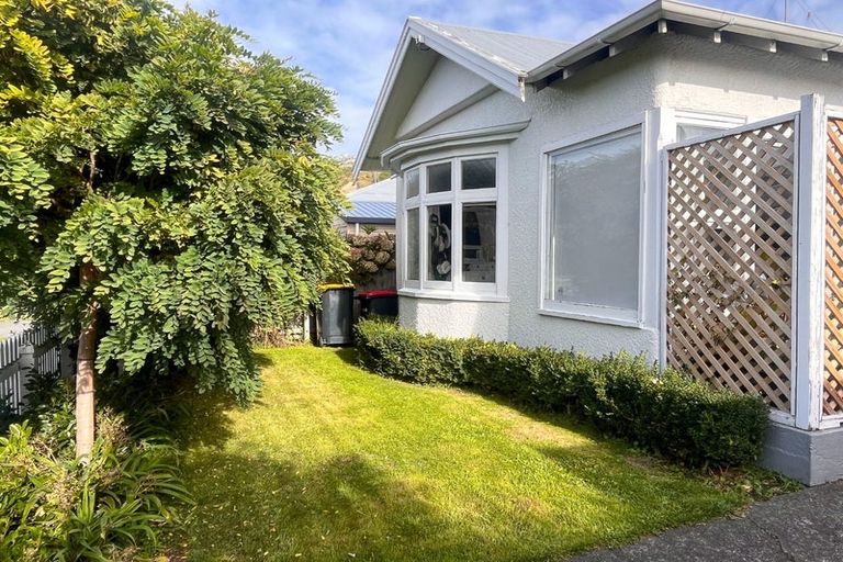 Photo of property in 7 Celia Street, Redcliffs, Christchurch, 8081