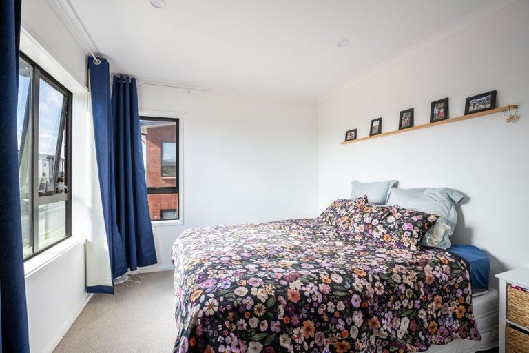 Photo of property in 119 Banks Street, Marfell, New Plymouth, 4310