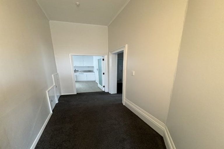 Photo of property in 102 Tinakori Road, Thorndon, Wellington, 6011