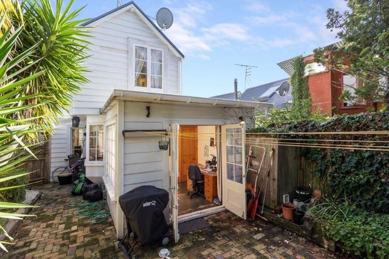 Photo of property in 17 Gunson Street, Freemans Bay, Auckland, 1011