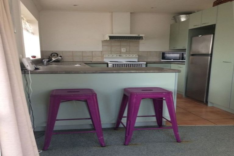 Photo of property in 1/8 Glenburn Place, Papakura, 2110