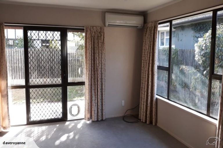 Photo of property in 1 Pound Street, Amberley, 7410