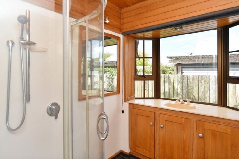 Photo of property in 79 Solomon Avenue, Redwood, Christchurch, 8051