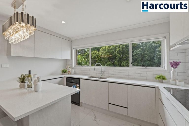 Photo of property in 26 Northgrove Avenue, Hillcrest, Auckland, 0627