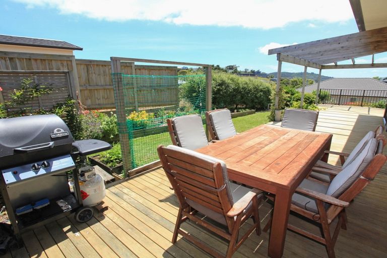 Photo of property in 5a Waikowhai Place, Raglan, 3225