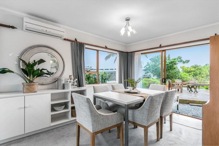 Photo of property in 13 Deep Creek Road, Torbay, Auckland, 0630