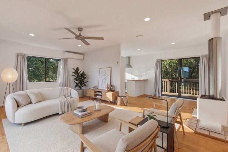 Photo of property in 25 Lucerne Place, Welcome Bay, Tauranga, 3112