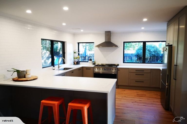 Photo of property in 130 Pencarrow Road, Tamahere, Hamilton, 3283