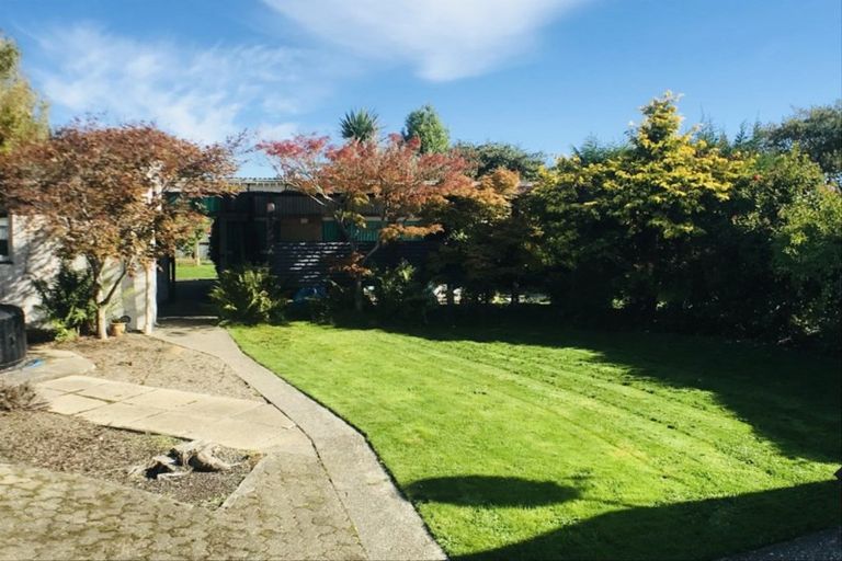 Photo of property in 76 Norwood Street, Newfield, Invercargill, 9812