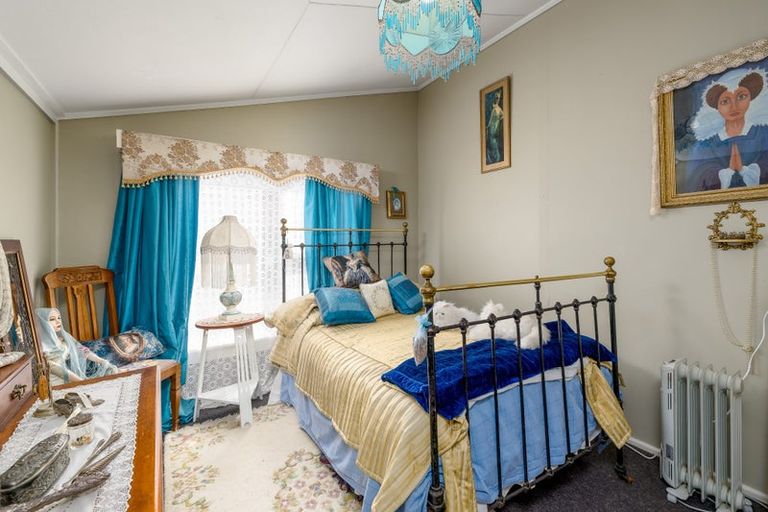 Photo of property in 32 Innes Street, Waimate, 7924