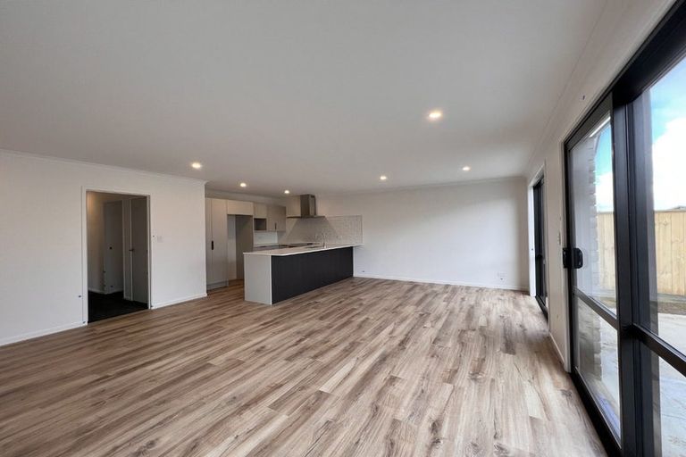 Photo of property in 8 Steppe Drive, Ramarama, 2579