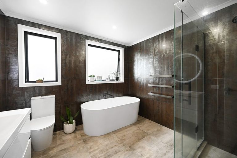 Photo of property in 23 Waireka Road, Rototuna North, Hamilton, 3210