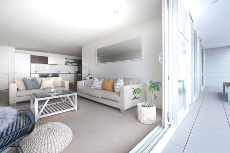 Photo of property in 1d/2 Dickens Street, Grey Lynn, Auckland, 1021