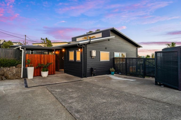 Photo of property in 63 Ardern Avenue, Stanmore Bay, Whangaparaoa, 0932