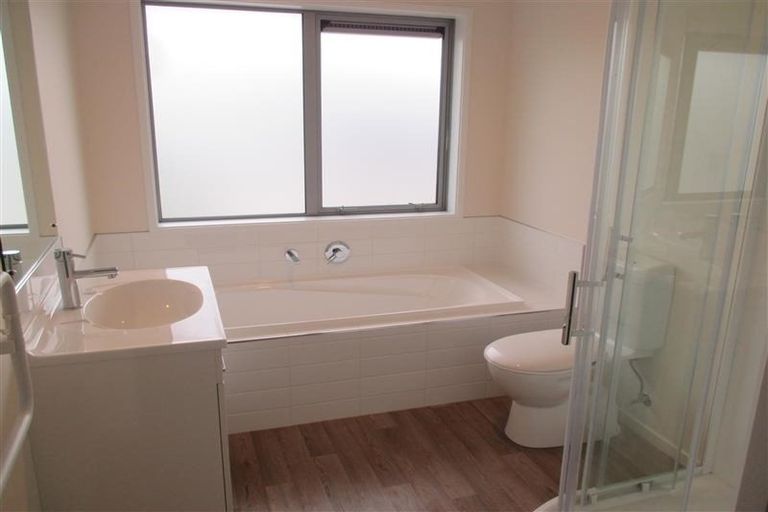 Photo of property in 160 Travis Road, New Brighton, Christchurch, 8083