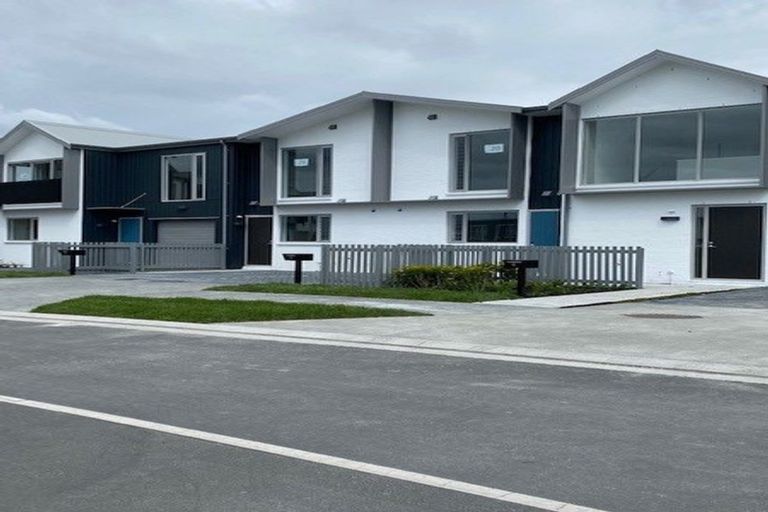 Photo of property in 6 Spriggs Lane, Whenuapai, Auckland, 0618