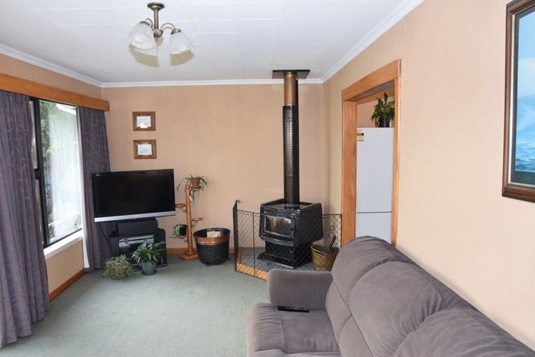 Photo of property in 30 Wicklow Street, Clifton, Invercargill, 9812