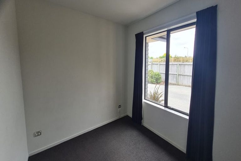 Photo of property in 49 Acacia Avenue, Rangiora, 7400