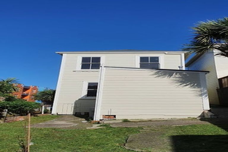 Photo of property in 30 Drummond Street, Mount Cook, Wellington, 6021