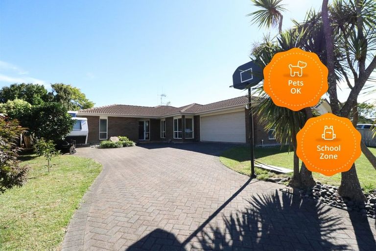 Photo of property in 8 Grosvenor Place, Rototuna, Hamilton, 3210