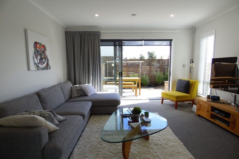 Photo of property in 32 Chaffinch Road, Hobsonville, Auckland, 0616