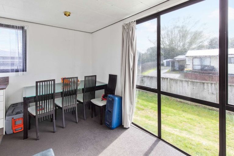 Photo of property in 24a Odlin Crescent, Nawton, Hamilton, 3200