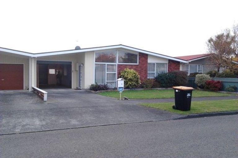 Photo of property in 3 Edwards Place, Terrace End, Palmerston North, 4410