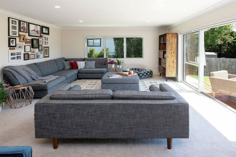 Photo of property in 50a Beachlands Road, Beachlands, Auckland, 2018
