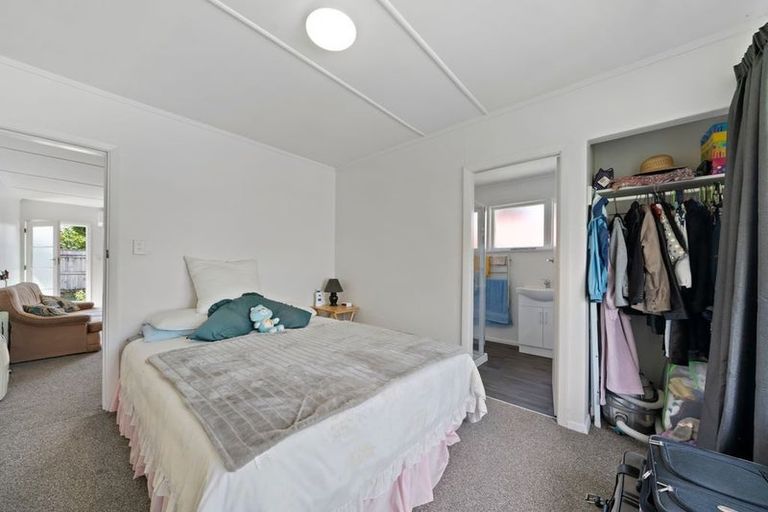 Photo of property in 2/28 Islington Street, Trentham, Upper Hutt, 5018