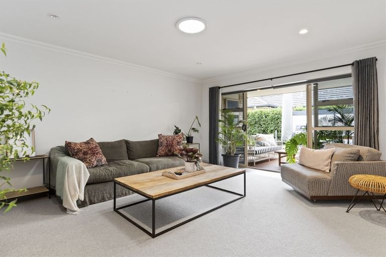 Photo of property in 1 Kereru Place, Pyes Pa, Tauranga, 3112