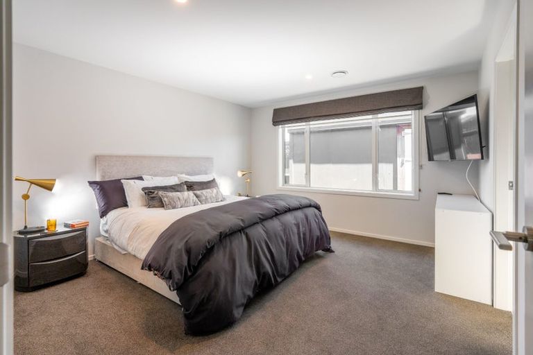 Photo of property in 6 Konini Crescent, Waikanae Beach, Waikanae, 5036