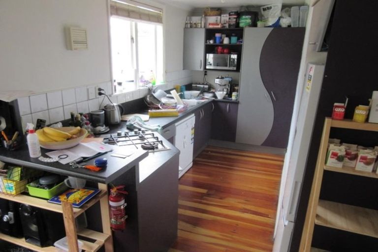 Photo of property in 76 Wallace Street, Mount Cook, Wellington, 6021