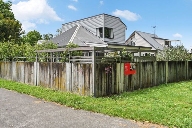 Photo of property in 11 Azimuth Place, Flagstaff, Hamilton, 3210