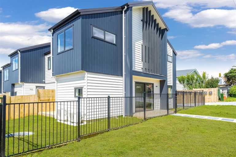Photo of property in 2a Wood Street, Papakura, 2110