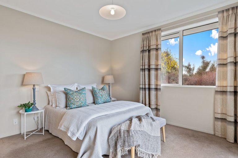 Photo of property in 14a Worsleys Road, Cracroft, Christchurch, 8025