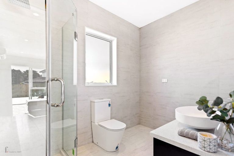 Photo of property in 4 Cutfield Lane, Kumeu, 0810