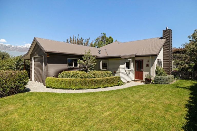 Photo of property in 12 Alexander Place, Arrowtown, 9302