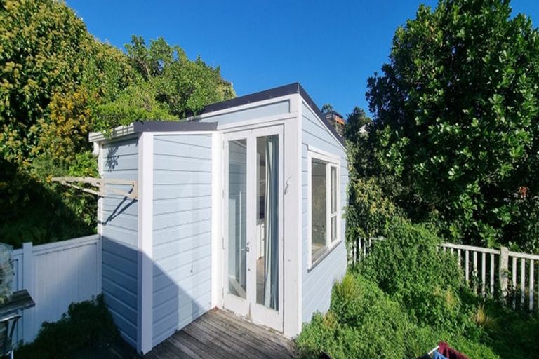 Photo of property in 54 Raroa Road, Kelburn, Wellington, 6012