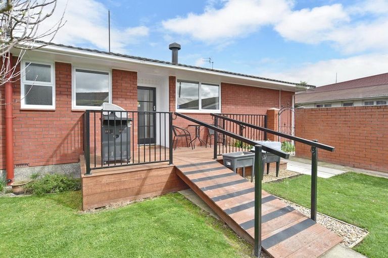 Photo of property in 29 Erin Crescent, Mairehau, Christchurch, 8013