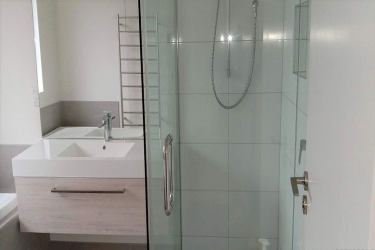 Photo of property in 22 Malta Crescent, South New Brighton, Christchurch, 8062