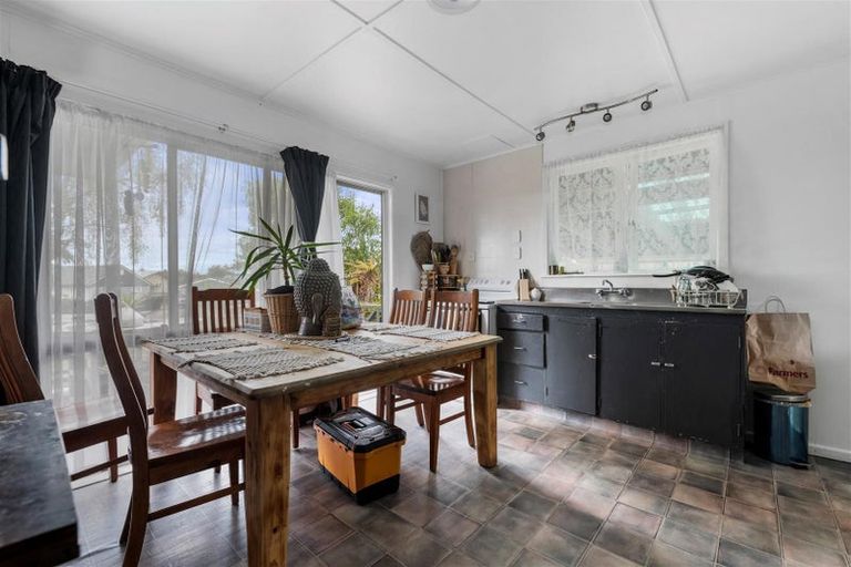 Photo of property in 3 Liane Place, Mangakakahi, Rotorua, 3015