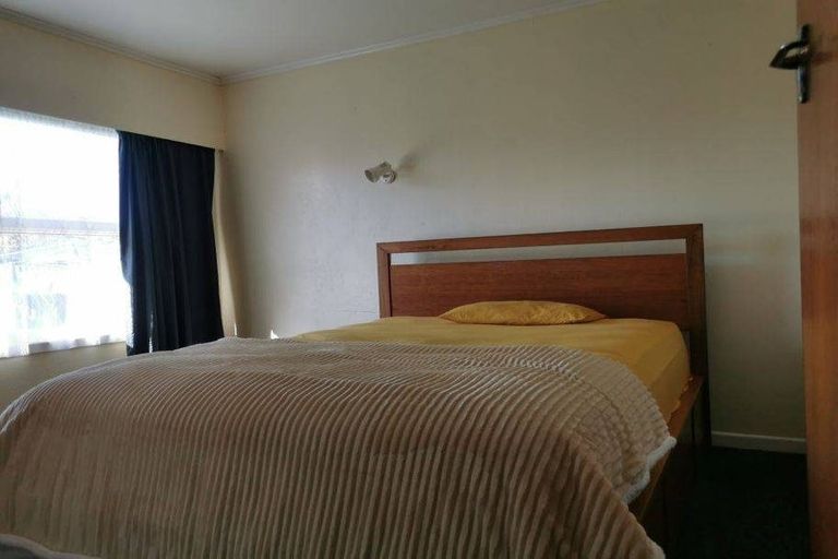 Photo of property in 35 Berkley Avenue, Hillcrest, Hamilton, 3216