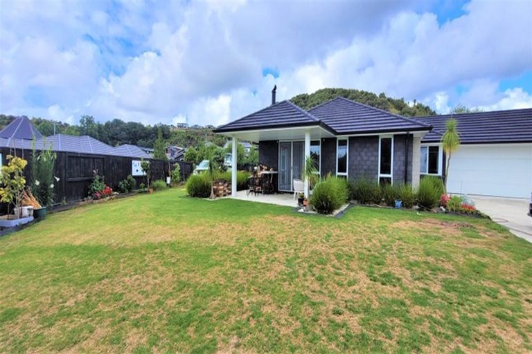 Photo of property in 266 Lakes Boulevard, Pyes Pa, Tauranga, 3112