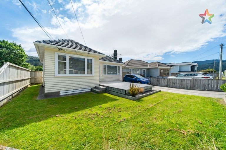 Photo of property in 35c Main Road, Wainuiomata, Lower Hutt, 5014