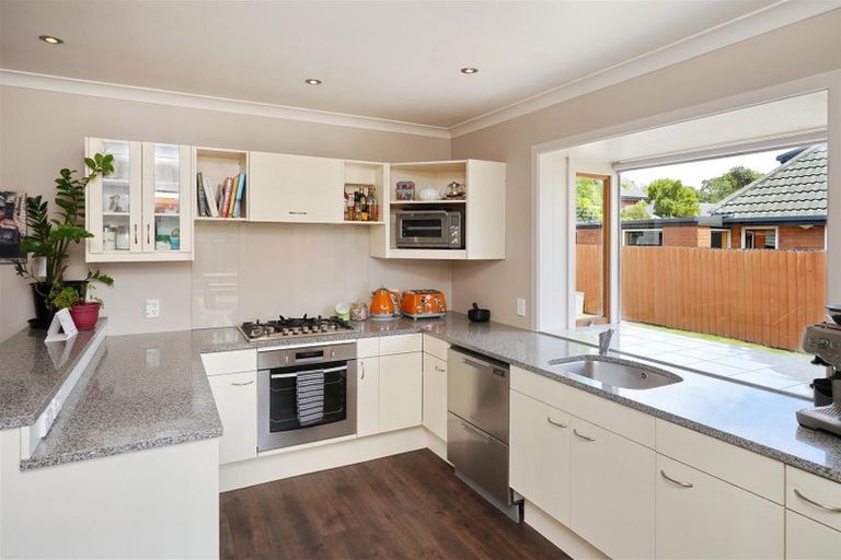 Photo of property in 41 Claridges Road, Casebrook, Christchurch, 8051