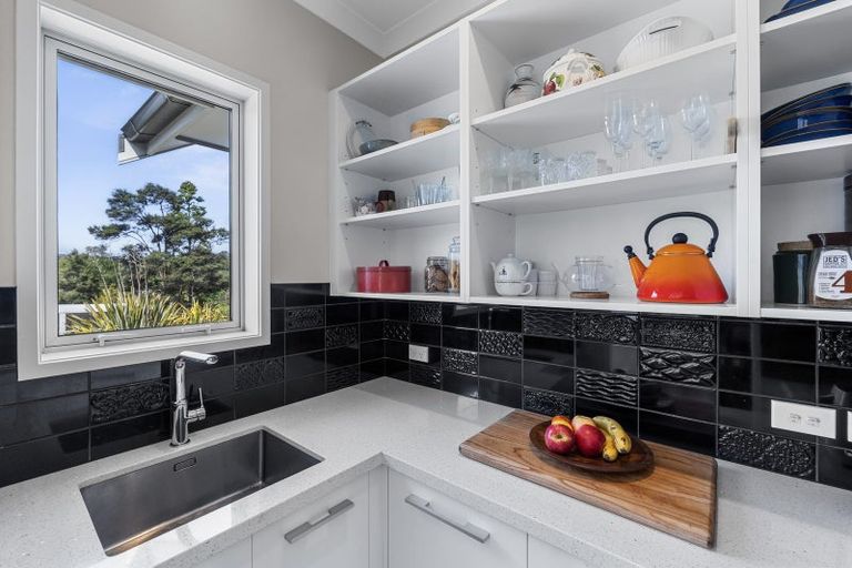 Photo of property in 26c Mcentee Road, Waitakere, Auckland, 0816