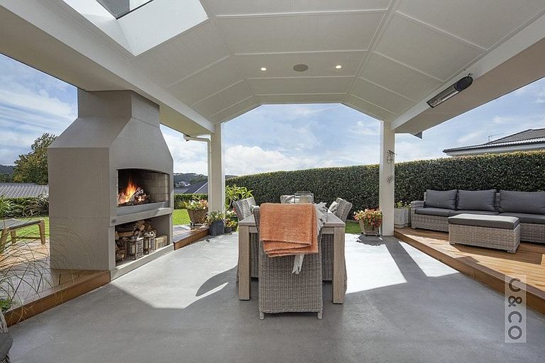 Photo of property in 65 Kaipara Portage Road, Riverhead, 0820